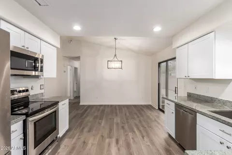 Kitchen - 335 S Stardust Ln, Apache Junction, AZ 85120 photo 4 of 4