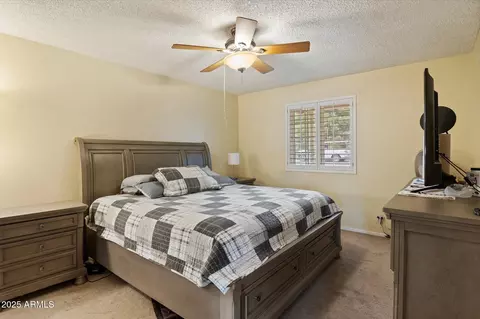 Bedroom - 4333 E Desert Cactus St, Phoenix, AZ 85032 photo 1 of 1