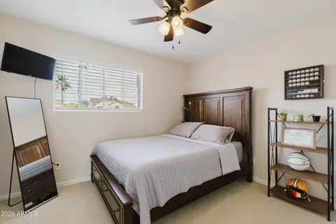 Bedroom - 3821 E Tanglewood Dr, Phoenix, AZ 85048 photo 3 of 4