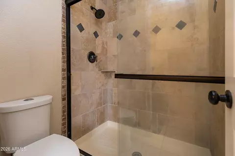Bath - 3821 E Tanglewood Dr, Phoenix, AZ 85048 photo 5 of 7