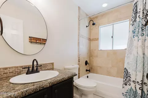 Bath - 3821 E Tanglewood Dr, Phoenix, AZ 85048 photo 7 of 7