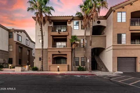 5302 E Van Buren St #2024, Phoenix, AZ 85008