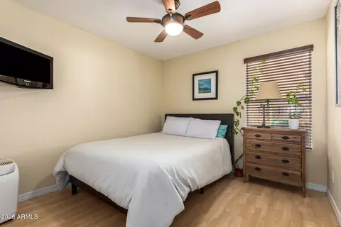 Bedroom - 4709 E Lone Cactus Dr, Phoenix, AZ 85050 photo 2 of 2
