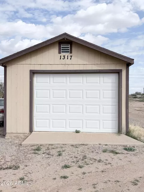1317 S 6th Pl #A, Coolidge, AZ 85128