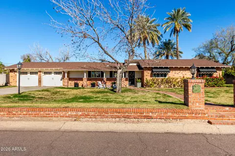 1838 E Rose Ln, Phoenix, AZ 85016