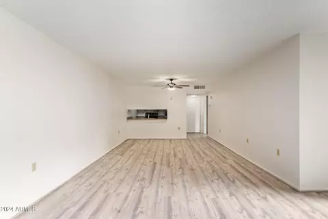 Living - 3033 E Devonshire Ave #2036, Phoenix, AZ 85016 photo 6 of 10