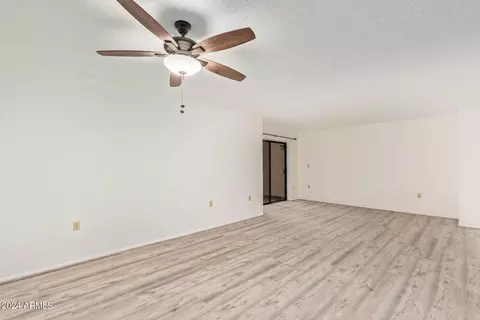 Living - 3033 E Devonshire Ave #2036, Phoenix, AZ 85016 photo 4 of 10