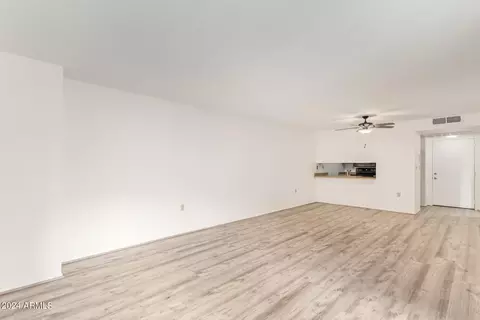 Living - 3033 E Devonshire Ave #2036, Phoenix, AZ 85016 photo 7 of 10