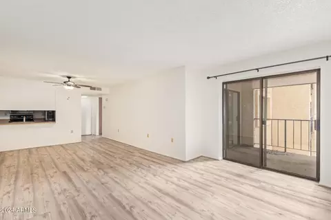 Living - 3033 E Devonshire Ave #2036, Phoenix, AZ 85016 photo 5 of 10