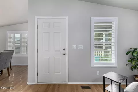 1702 E Michelle Dr, Phoenix, AZ 85022 photo 8