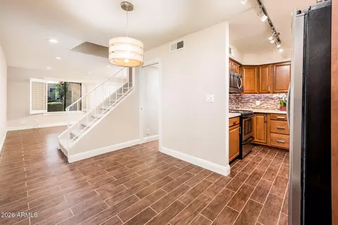 601 E Palo Verde Dr #8, Phoenix, AZ 85012