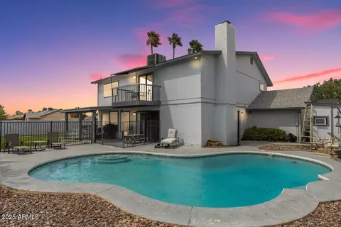 6237 W Altadena Ave, Glendale, AZ 85304