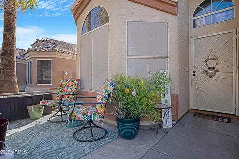 Exterior - 1513 W Shellfish Dr, Gilbert, AZ 85233 photo 3 of 6