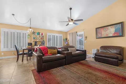 Living - 1513 W Shellfish Dr, Gilbert, AZ 85233 photo 2 of 2