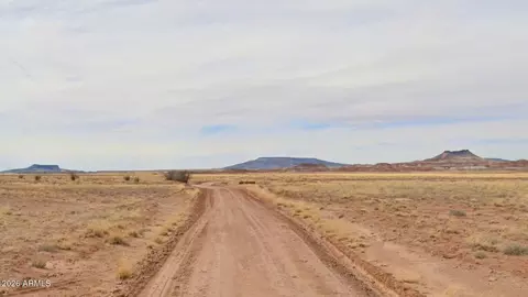0 N Porter Rd #-, Winslow, AZ 86047