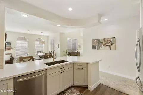 10655 N 9th St #217, Phoenix, AZ 85020