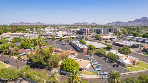 View/Area - 610 E San Juan Ave, Phoenix, AZ 85012 photo 2 of 2