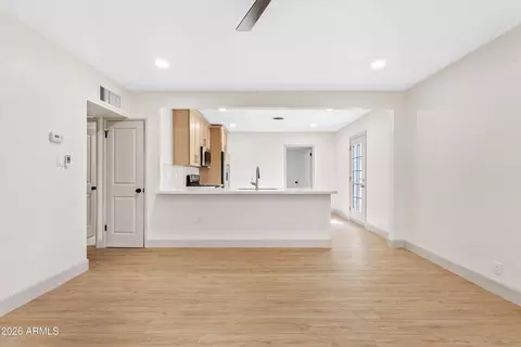 Living - 610 E San Juan Ave, Phoenix, AZ 85012 photo 1 of 5