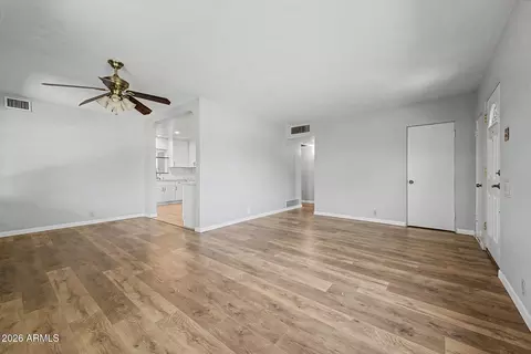 Living - 4232 N 10th St, Phoenix, AZ 85014 photo 3 of 4
