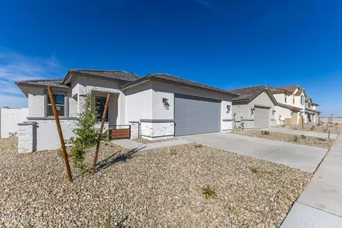 46850 W Crescent Moon Dr, Maricopa, AZ 85139