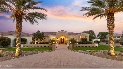 3924 E Norcroft Cir, Mesa, AZ 85215