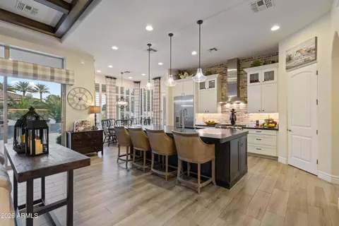 Kitchen - 3924 E Norcroft Cir, Mesa, AZ 85215 photo 2 of 4