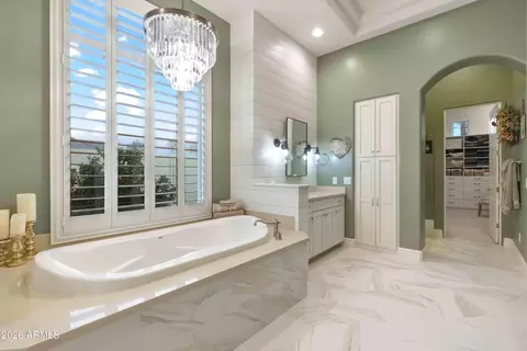 Bath - 3924 E Norcroft Cir, Mesa, AZ 85215 photo 6 of 10
