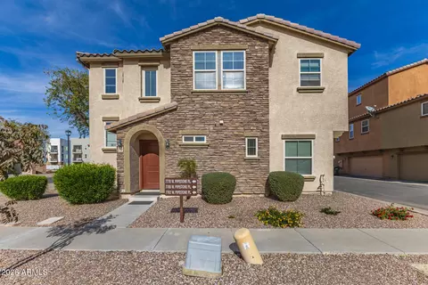 7782 W Pipestone Pl, Phoenix, AZ 85035