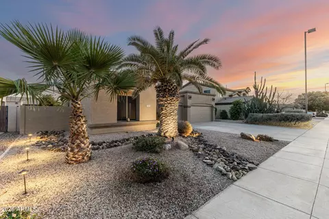 Exterior - 3283 E Red Oak Ln, Gilbert, AZ 85297 photo 2 of 10