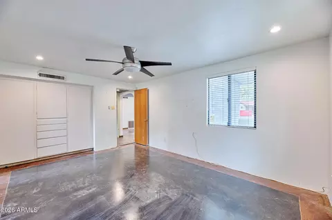 Bedroom - 327 E Medlock Dr, Phoenix, AZ 85012 photo 3 of 6