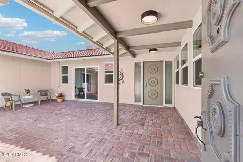 10115 W Cheryl Dr, Sun City, AZ 85351
