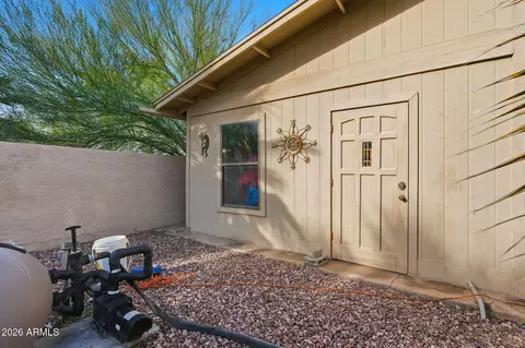 Exterior - 3462 E Hearn Rd, Phoenix, AZ 85032 photo 5 of 10