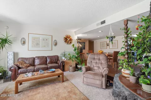 Living - 3462 E Hearn Rd, Phoenix, AZ 85032 photo 4 of 5