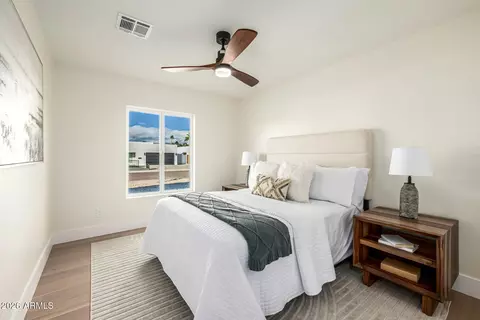 Bedroom - 3423 E Beryl Ln, Phoenix, AZ 85028 photo 5 of 5
