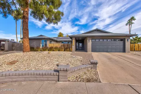 4620 W Dahlia Dr, Glendale, AZ 85304