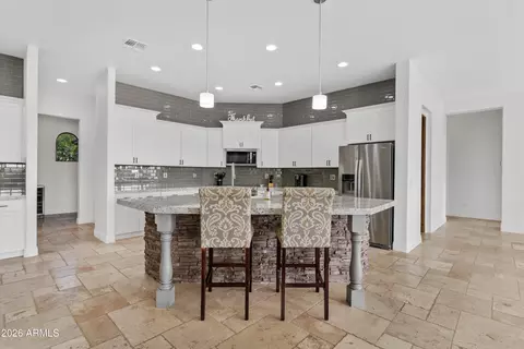 Kitchen - 1617 W Maddock Rd, Phoenix, AZ 85086 photo 1 of 4