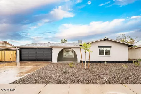 4446 W Carol Ave, Glendale, AZ 85302