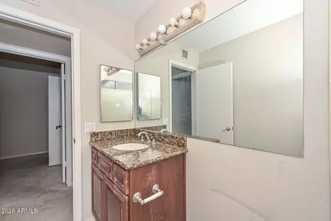Bath - 14 E Piute Ave, Phoenix, AZ 85024 photo 4 of 10