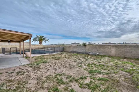 Exterior - 14 E Piute Ave, Phoenix, AZ 85024 photo 10 of 13