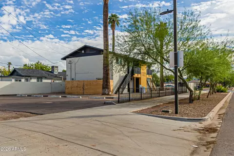 Exterior - 1102 E Pierce St, Phoenix, AZ 85006 photo 3 of 3