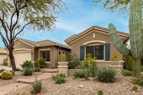 4825 W Yoosooni Dr, New River, AZ 85087