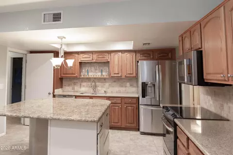 6544 E Dodge St, Mesa, AZ 85205 photo 5