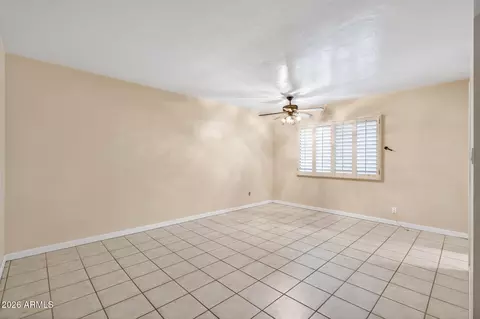 Living - 7730 N 7th Ave, Phoenix, AZ 85021 photo 2 of 3