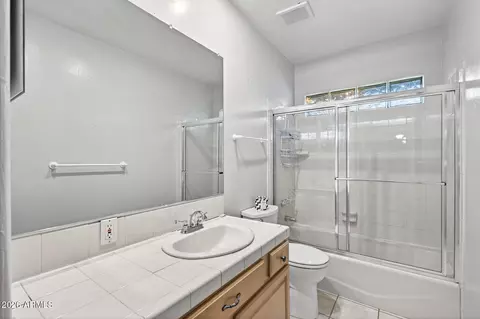 Bath - 7730 N 7th Ave, Phoenix, AZ 85021 photo 2 of 2