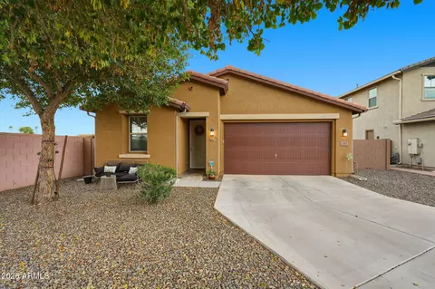 8507 W Flynn Ln, Glendale, AZ 85305