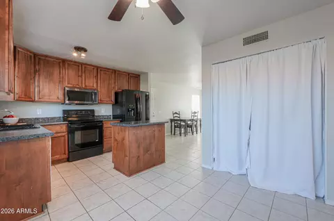 Kitchen - 1214 E Hearne Way, Gilbert, AZ 85234 photo 3 of 6