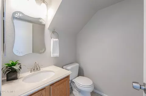 Bath - 1214 E Hearne Way, Gilbert, AZ 85234 photo 1 of 5