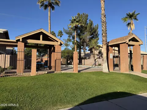 Exterior - 1214 E Hearne Way, Gilbert, AZ 85234 photo 5 of 5