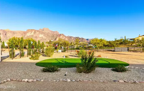 Exterior - 990 N Muleshoe Rd, Apache Junction, AZ 85119 photo 1 of 5