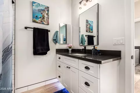 Bath - 990 N Muleshoe Rd, Apache Junction, AZ 85119 photo 2 of 2